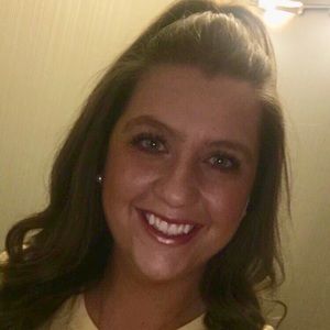 Meet your Posher, Abby